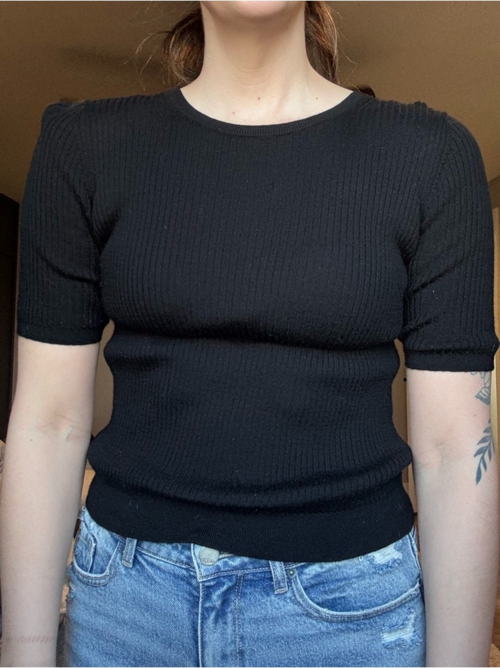 Uniqlo Black Ribbed Short Sleeve Knit Top